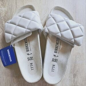 1774 Birkenstock Sylt Padded slide sandal